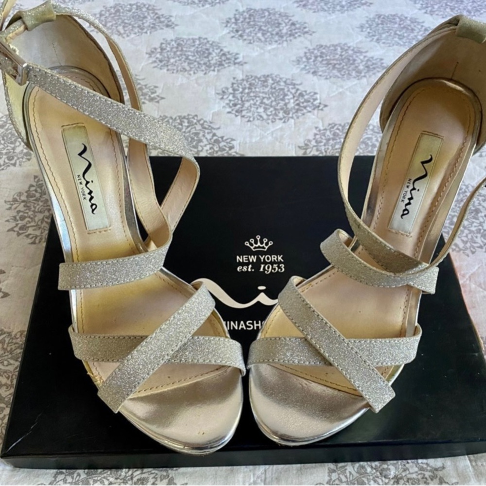 Nina Sevilla Silver Glitter 4.5” Heels